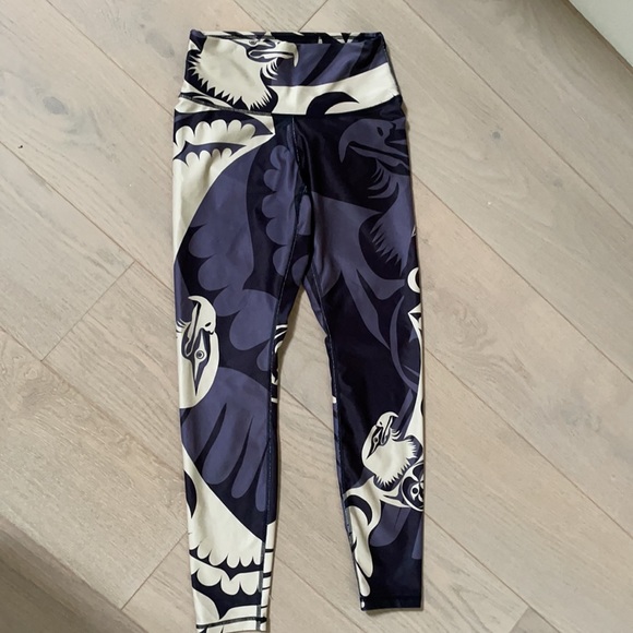 NoMiNoU Eagle Gold Leggings XS - Picture 10 of 14
